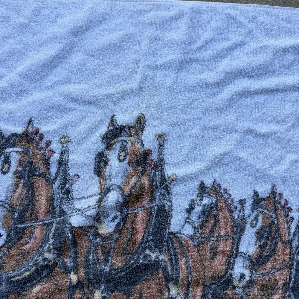 Vintage Beach Towel Budweiser Clydesdale 8 Horse Hitch Man Cave Bar